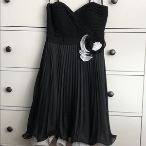 Max and Cleo strapless black/white dress, size 2